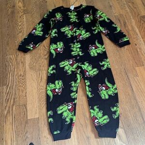 Boys Christmas Pajamas size 6/7